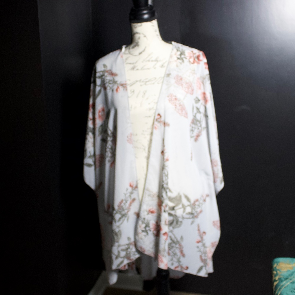Emory Park XXXL Sheer Floral Cardigan